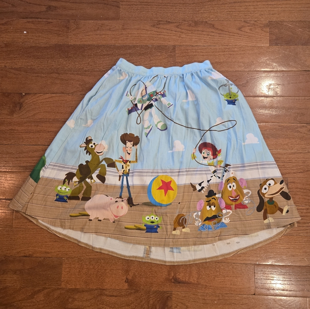 *rare* Loungefly Stitch Shoppe Toy Story Character Skirt in Light Blue